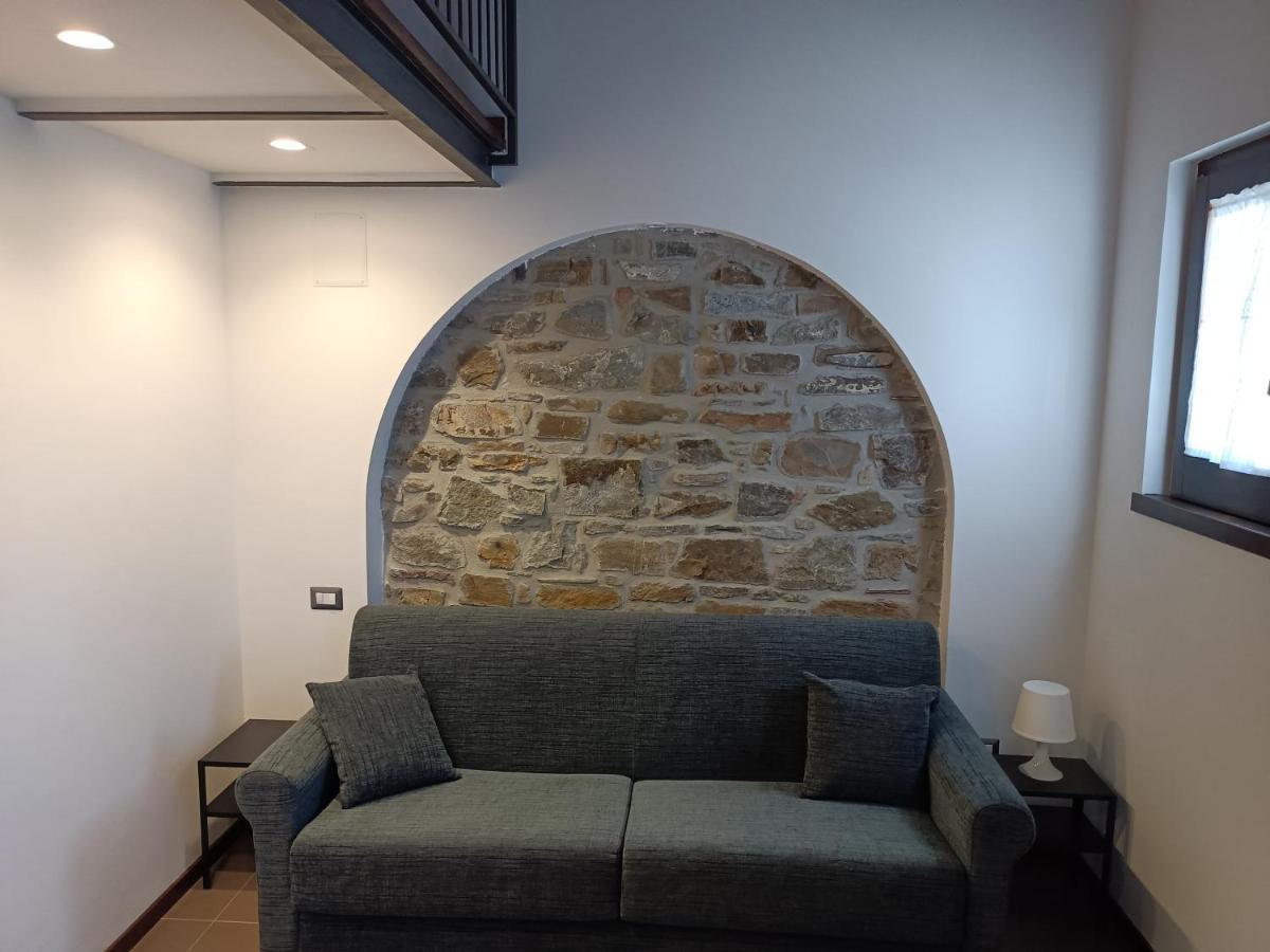 Agriturismo Piano Di Andrea Ostigliano 외부 사진
