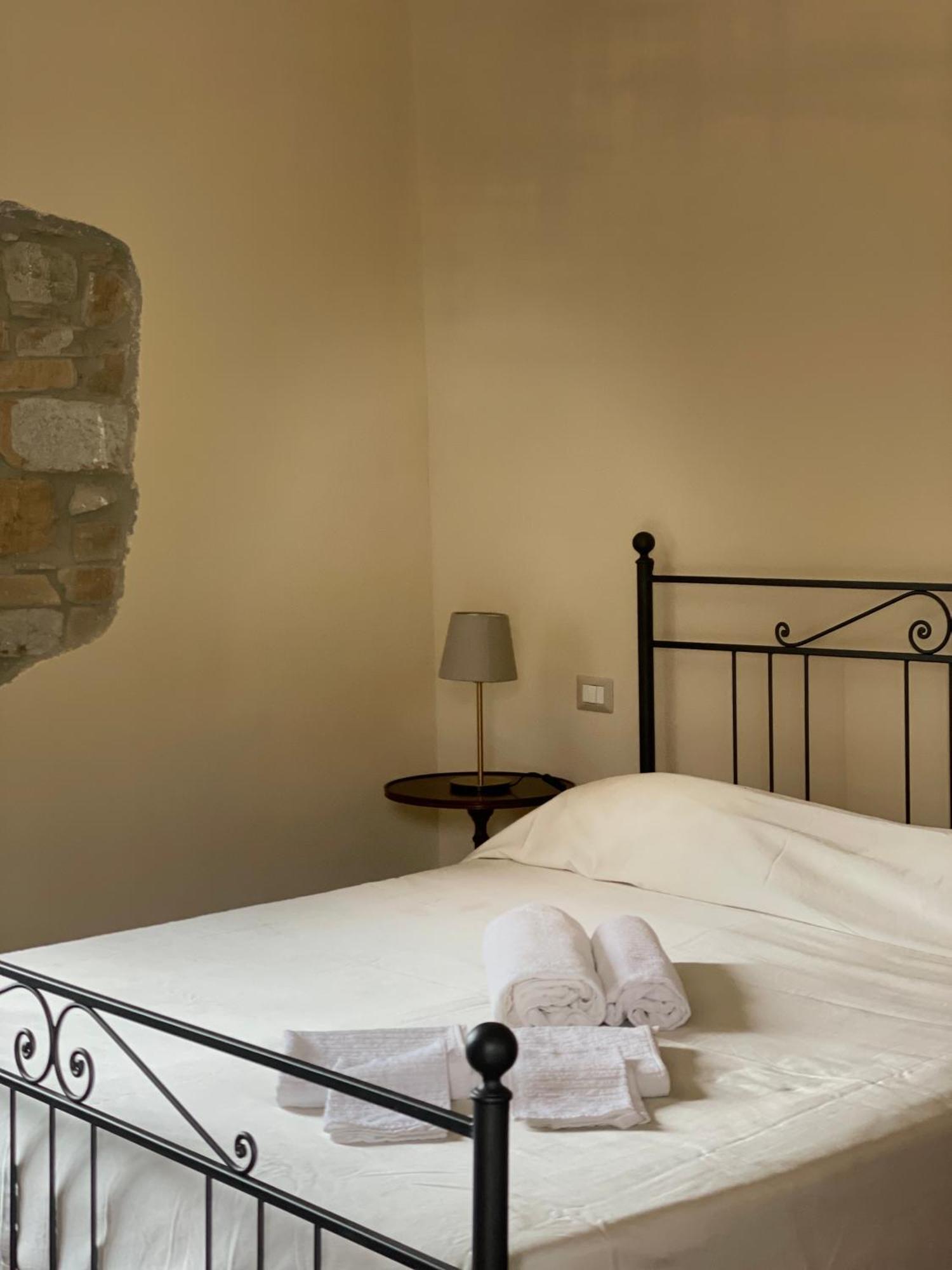 Agriturismo Piano Di Andrea Ostigliano 외부 사진