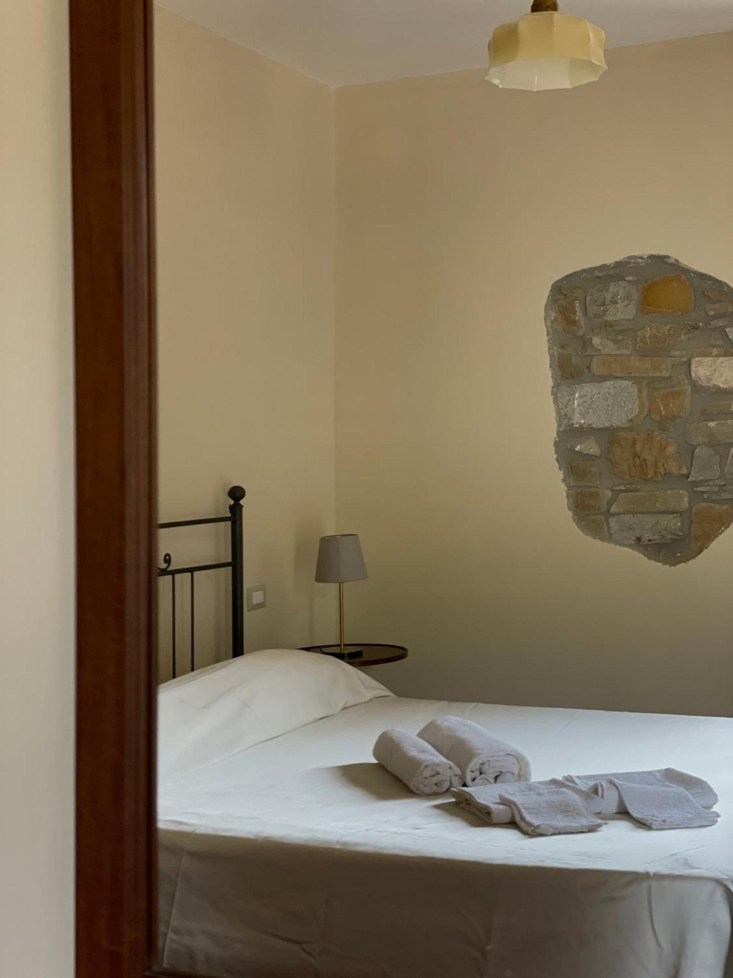 Agriturismo Piano Di Andrea Ostigliano 외부 사진