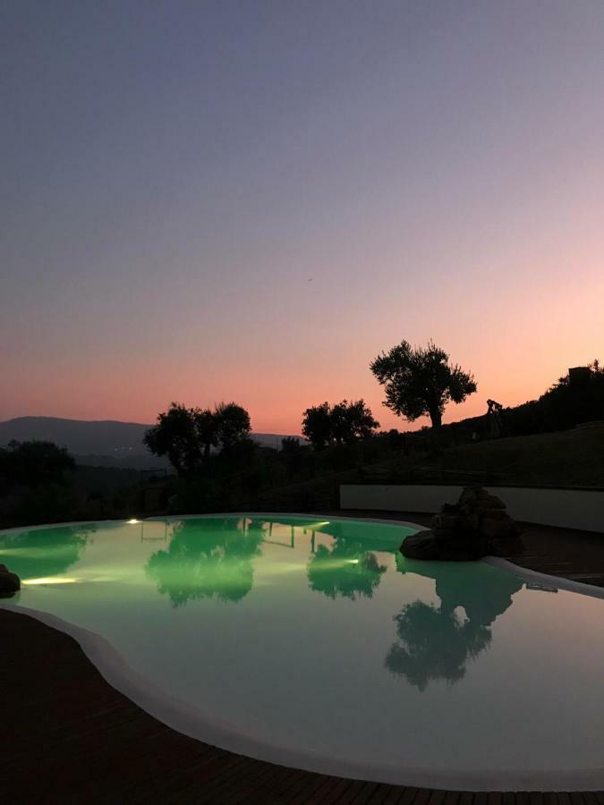 Agriturismo Piano Di Andrea Ostigliano 외부 사진